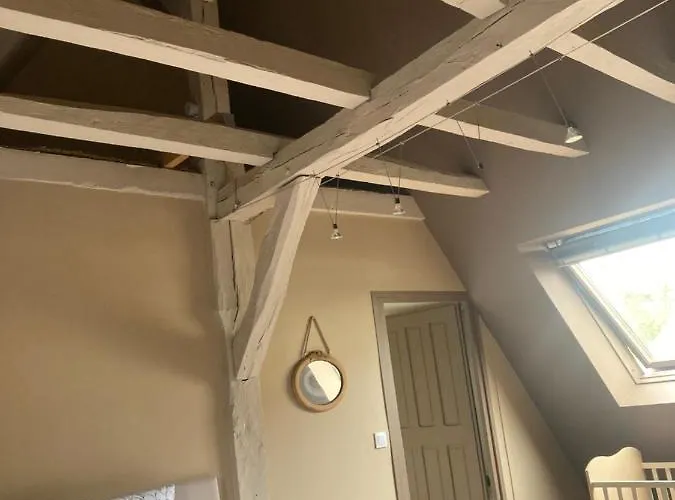 Alix Penzion La Flèche